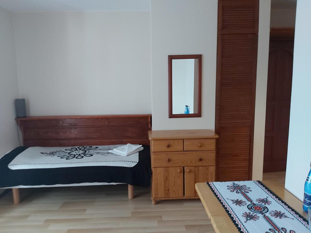 Appartement Dom Z Witrazami à Bukowina Tatrzańska Extérieur photo