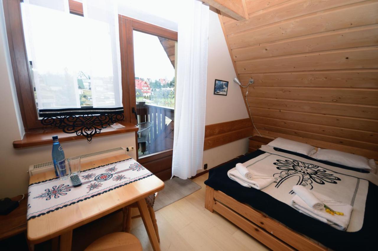 Appartement Dom Z Witrazami à Bukowina Tatrzańska Extérieur photo