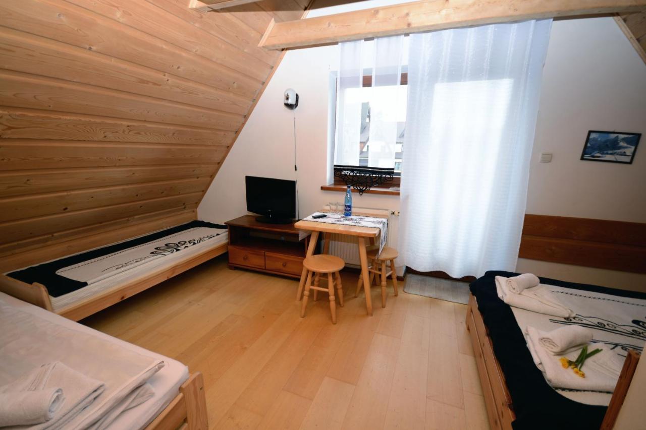 Appartement Dom Z Witrazami à Bukowina Tatrzańska Extérieur photo