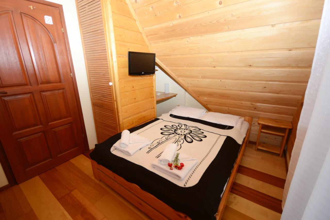 Appartement Dom Z Witrazami à Bukowina Tatrzańska Extérieur photo