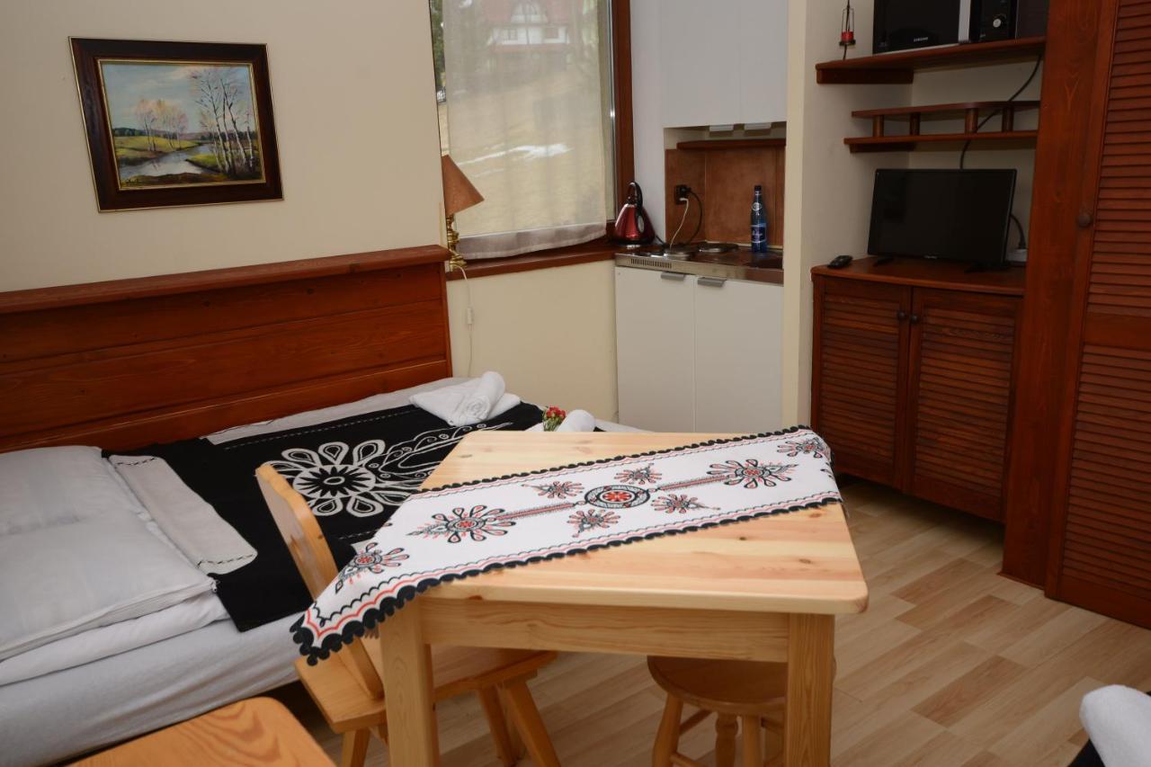 Appartement Dom Z Witrazami à Bukowina Tatrzańska Extérieur photo