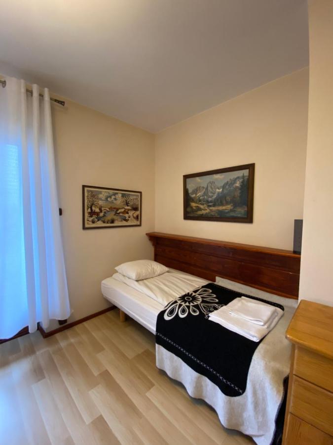 Appartement Dom Z Witrazami à Bukowina Tatrzańska Extérieur photo