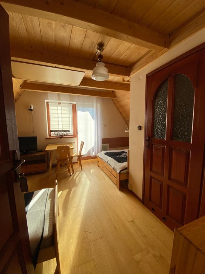 Appartement Dom Z Witrazami à Bukowina Tatrzańska Extérieur photo